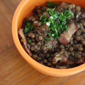 Lentils with bacon and mint