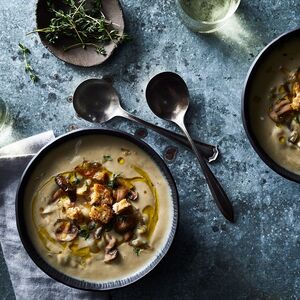 Luxurious Cream of Mushroom Soup with Garlic-Herb Croutons