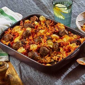 Meatball pasta bake (pasta al forno)