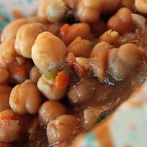 Mediterranean Chickpea Soup