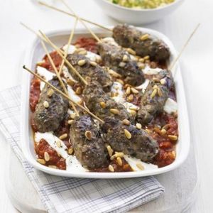 Moroccan kofte with spicy tomato sauce