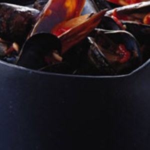 Mussels with Tomato Broth