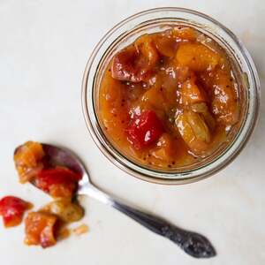 Nectarine-Tomato Chutney