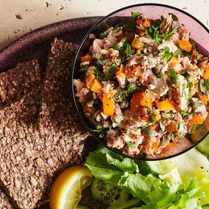 No-Mayo Mediterranean Tuna Salad