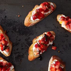 Not-Too-Sweet Tomato Strawberry Bruschetta