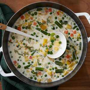 One-Pot Creamy Vegetable Soup