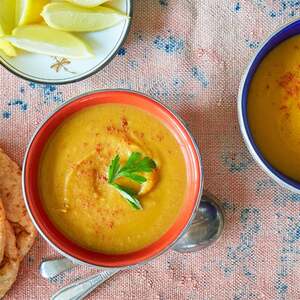 Palestinian Red Lentil and Squash Soup (Shorabit Jarjir)