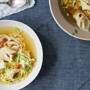 Pancit Molo (Filipino Pork Dumpling Soup)