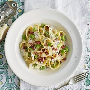 Pappardelle broad bean carbonara