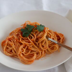 Past with Tomato Sauce - (Pasta con Pomodoro)