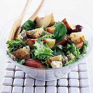 Peach & blue cheese salad