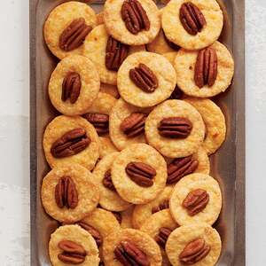 Pecan Cheese Wafers