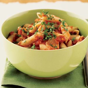 Pennette with Spicy Tomato Sauce