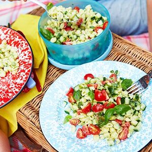 Pesto pasta salad