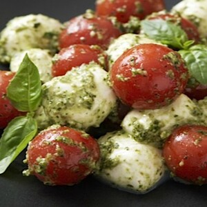 Pesto Cherry Tomato Caprese Salad