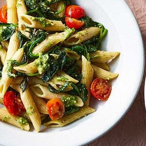 Pesto spinach penne