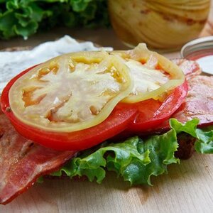 Pickled Green Tomato BLT