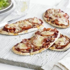 Pitta pizzas