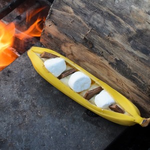 Recipe: Campfire Banana Boat S’mores