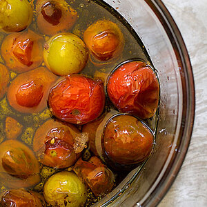 Roasted Tomato Vinaigrette