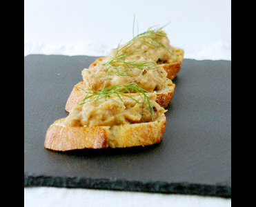 Roasted Fennel, Garlic & White Bean Crostini