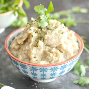 Roasted Garlic Cauliflower Mash