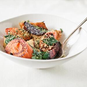 Roasted Root Vegetable Salad With Herbed Breadcrumbs