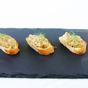 Roasted Fennel, Garlic & White Bean Crostini