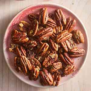 Rosemary-Garlic Pecans