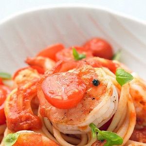 Shrimp, Tomato, and Basil Pasta