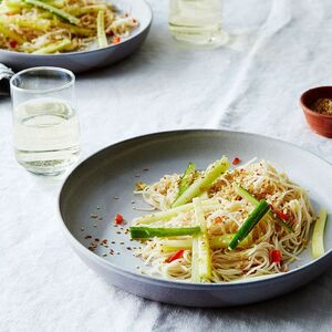 Simple Sesame & Garlic Noodles