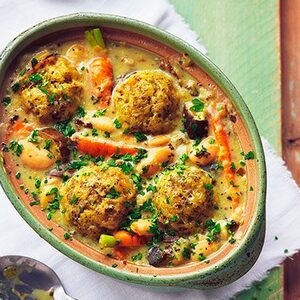 Slow cooker vegetable stew with cheddar dumplings