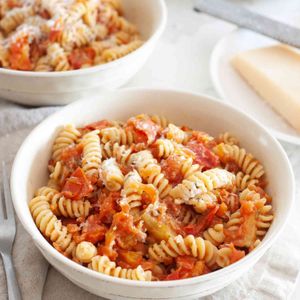 Smashed Tomato Pasta