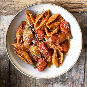 Smoky Bacon Tomato Sauce Pasta