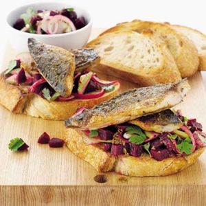 Spiced mackerel on toast with beetroot salsa