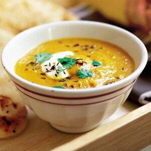 Spiced carrot & lentil soup