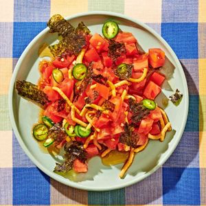 Spicy Tomato & Seaweed Salad