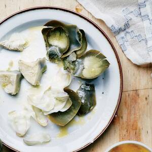 Steamed Artichokes with Garlic Butter