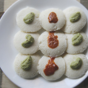 Steamed Indian Lentil and Rice Cakes (Idlis) Recipe