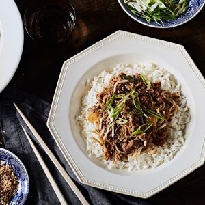 Stir-Fried Minced Pork & Soy Bean Sprouts