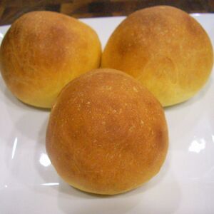 Sweet Potato Dinner Rolls