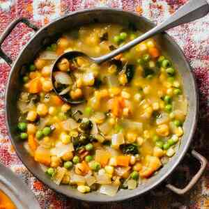 Tarkari (Afghan Vegetable & Chickpea Soup)