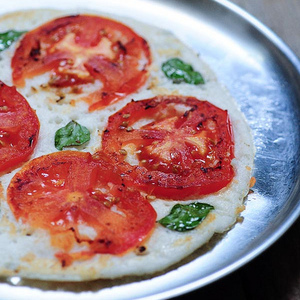 Tomato Uthappam - Indian Style Omelette