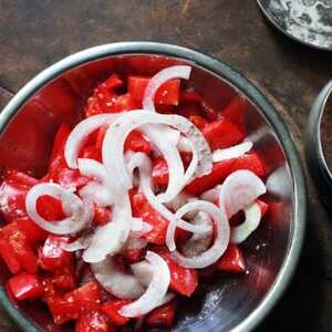 Tomato and Onion with Rock Salt