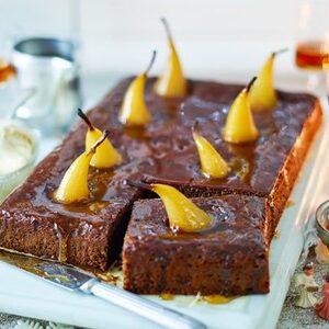 Vegan sticky toffee pear pudding