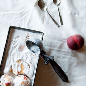 Vegan Roast Peach Ice Cream