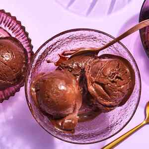 Vegan Chocolate-Chipotle Ice Cream