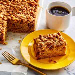 Vegan Coffee Cake with Cinnamon Streusel