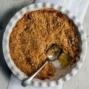 Vegan apple crumble