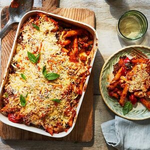 Vegetable pasta bake